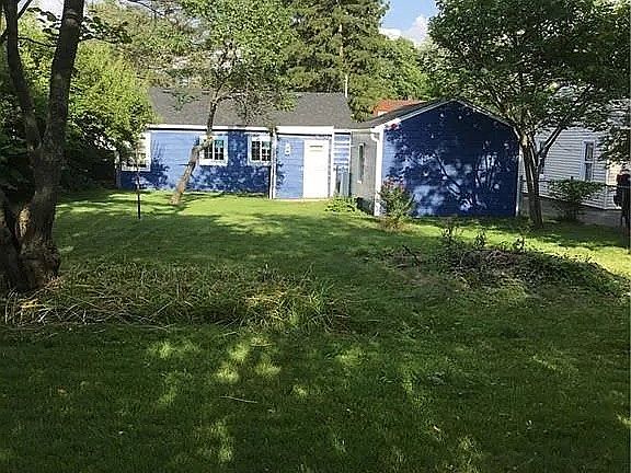 4th image of 2909 Hazelwood Ave