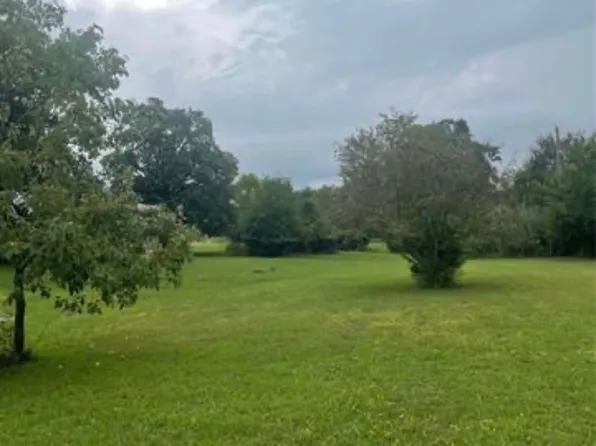 229 E Seminole Dr, Eufaula, OK 74432