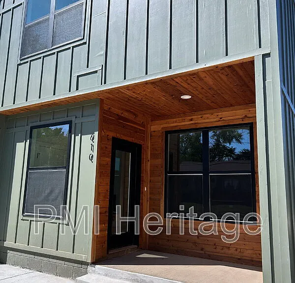 604 N 6th St — Photo 8