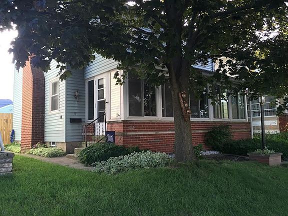 2nd image of 549 Columbian Ave