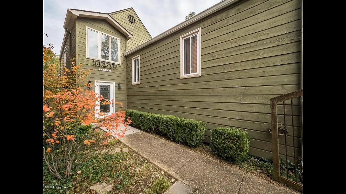 3 bed, 2.5 bath, 2855 sqft, $2,990 — Photo 4
