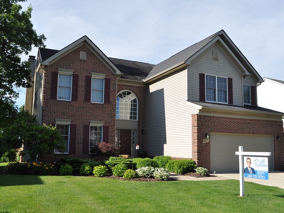 1st image of 1035 Saddle Dr