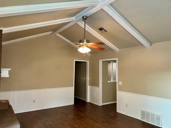 1505 Essex Ct, Norman, OK 73069