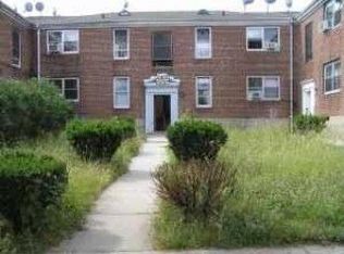 16008 75th Rd, Fresh Meadows, NY 11366