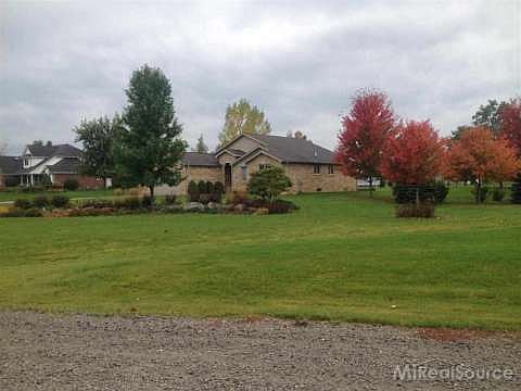 1st image of 5868 Eagle Dr