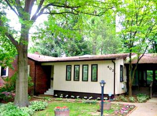 402 Upham Pl NW, Vienna, VA 22180