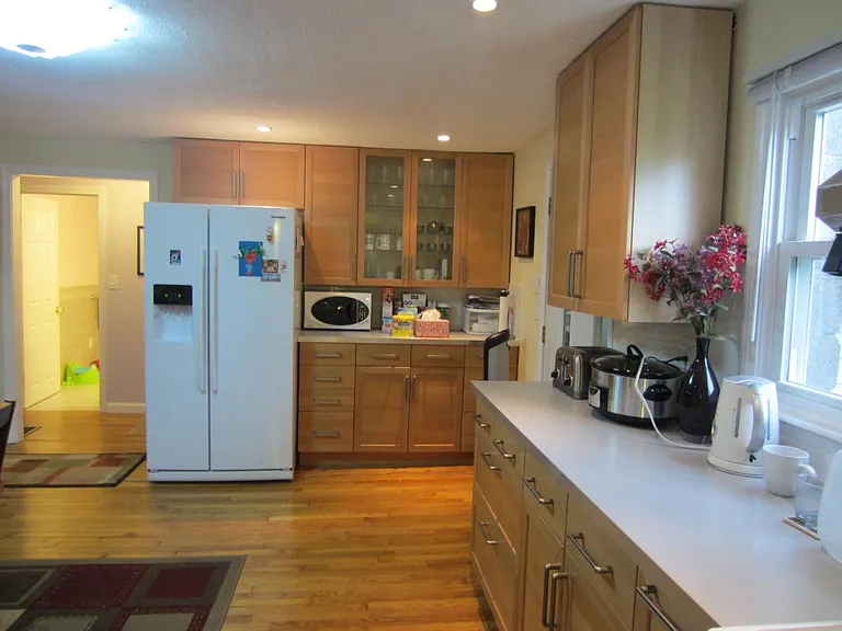 Beech St — Photo 6
