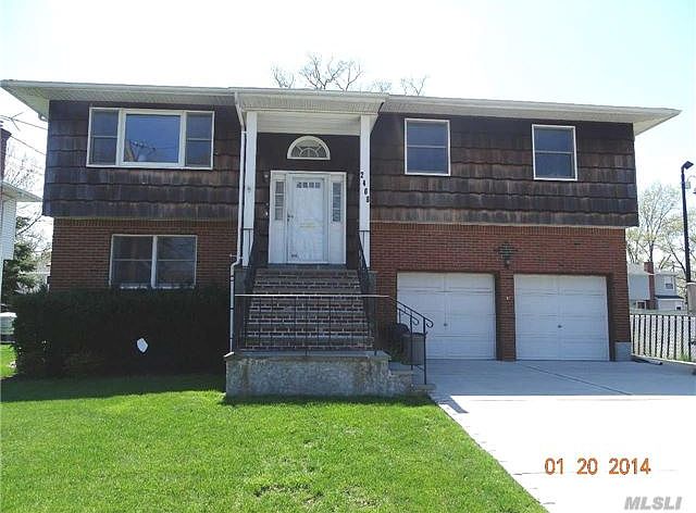 1st image of 2466 Lancaster St