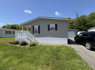 8 Windsor Drive, Alfred, ME 04002