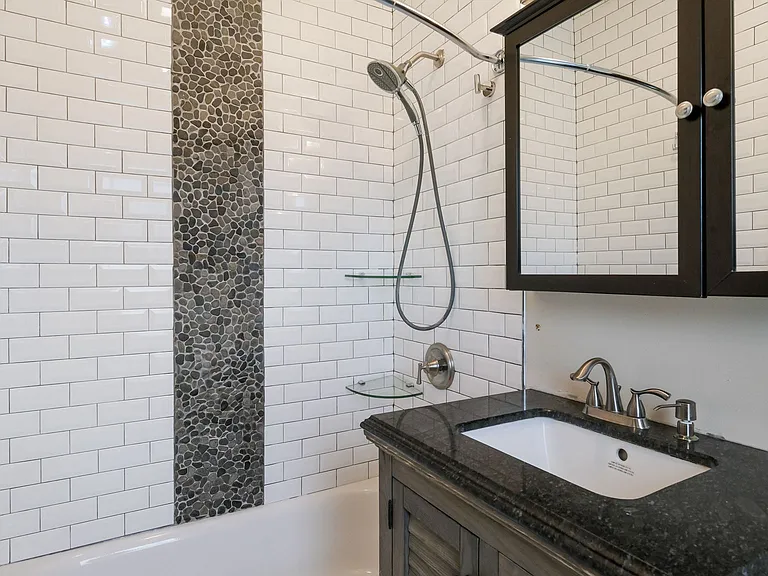 459 S Gulph Rd — Photo 35