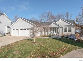 9 Knoll Ridge Ct, O'Fallon, MO 63368