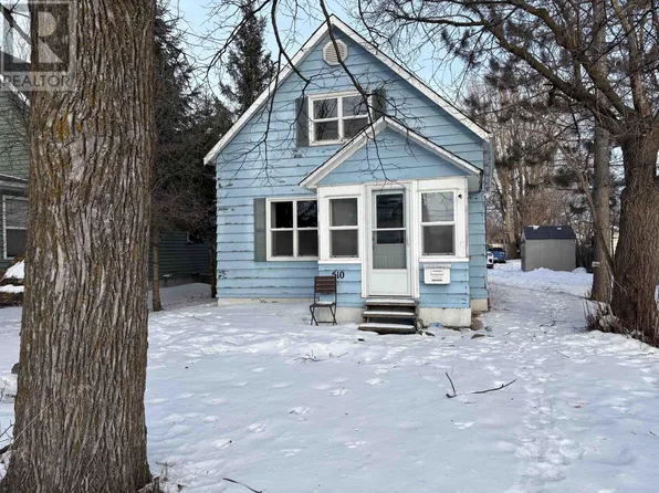 510 Victoria Ave, Fort Frances, ON P9A 2C4