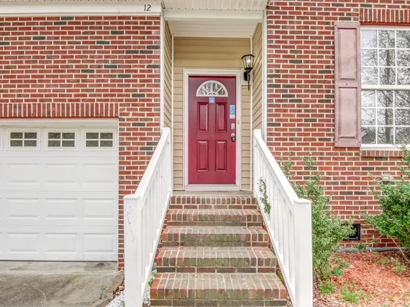 12 Autumn Leaf Ln, Durham, NC 27704