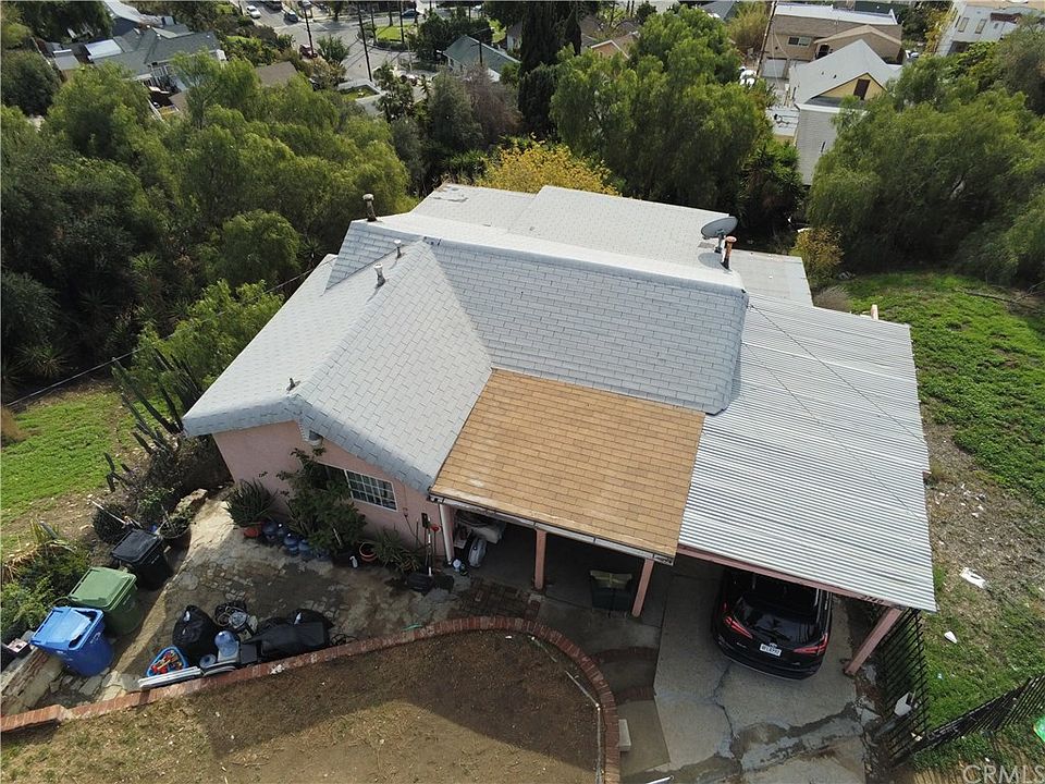 1st image of 2740 Prewett St