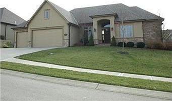 1st image of 2504 NE Amanda Ln