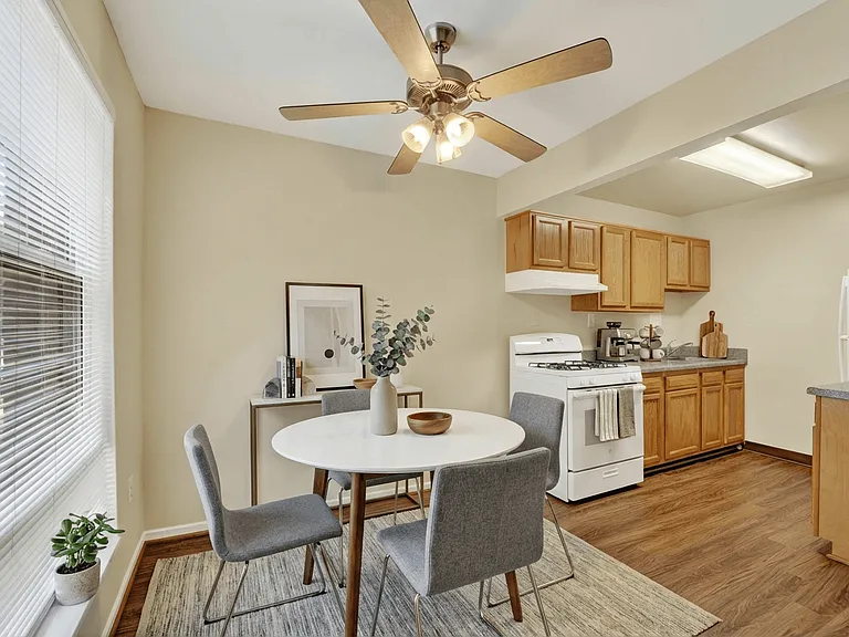 Park Naylor — Photo 14