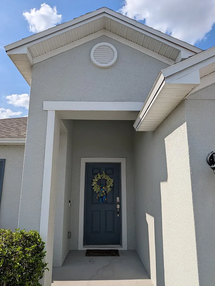 3 bed, 1345 sqft, $2,350 — Photo 2