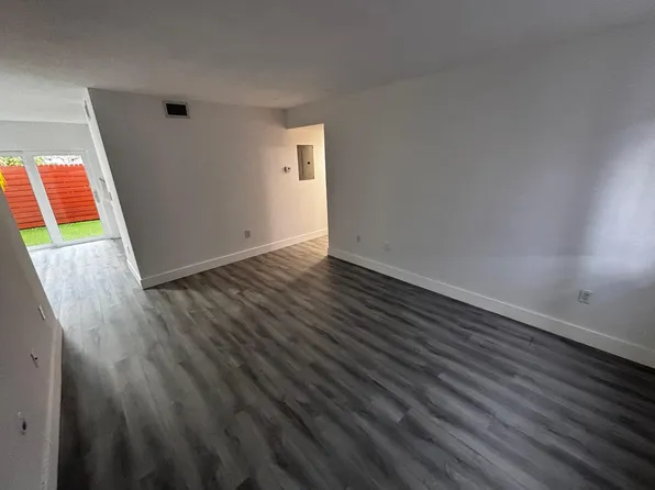 17308 NW 74th Ave APT 101, Hialeah, FL 33015