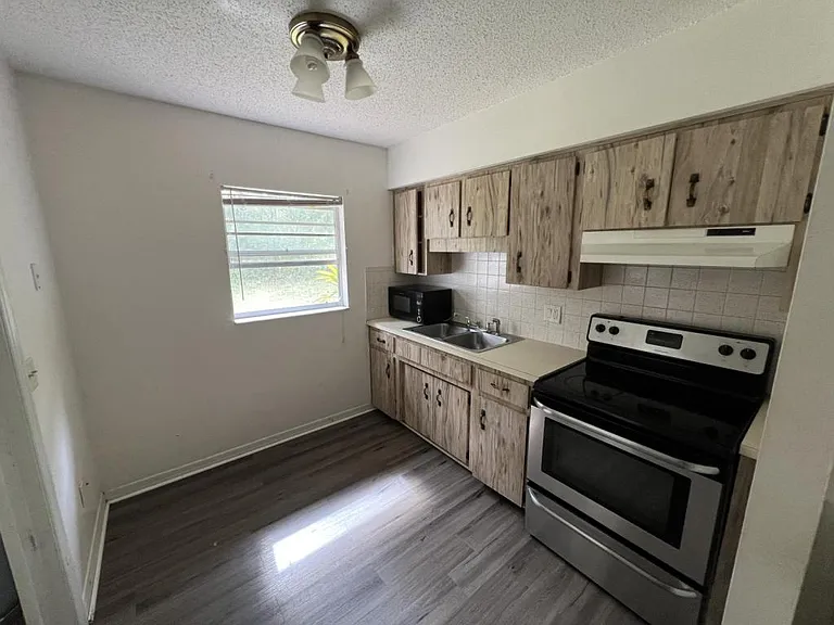 7424 E Ringer Ct — Photo 3