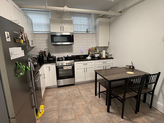 2nd image of 95 Park Dr APT 25
