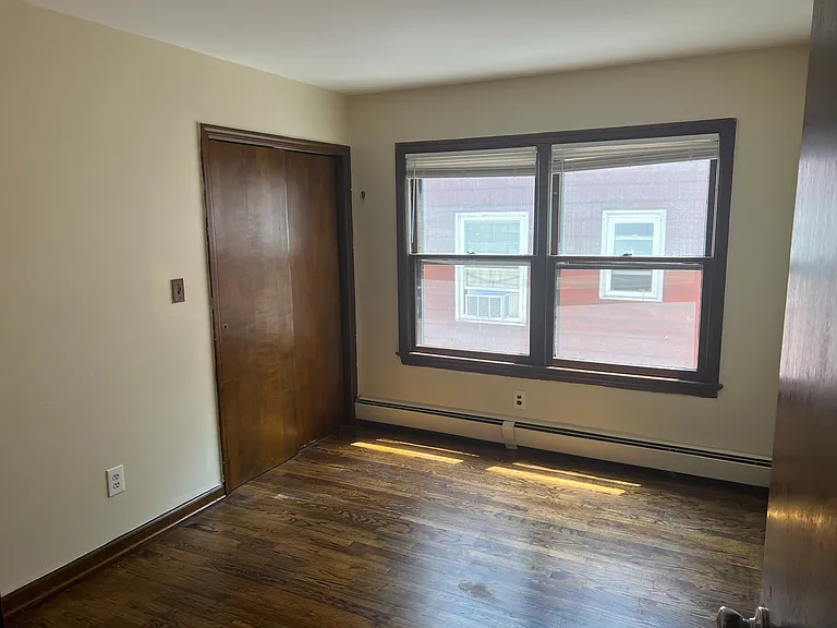 133 Washington St #1 — Photo 8