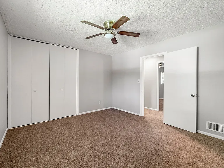 Northgate Townhomes — Photo 14