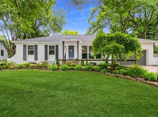 3515 W 47th Pl, Roeland Park, KS 66205