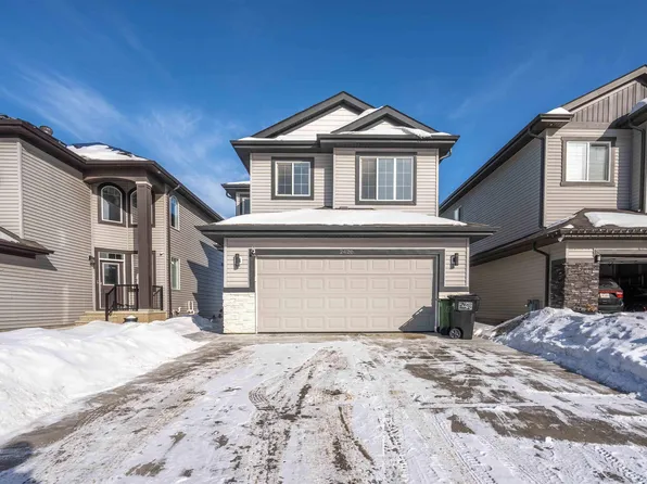 2420 15th Ave NW, Edmonton, AB T6T 2L3