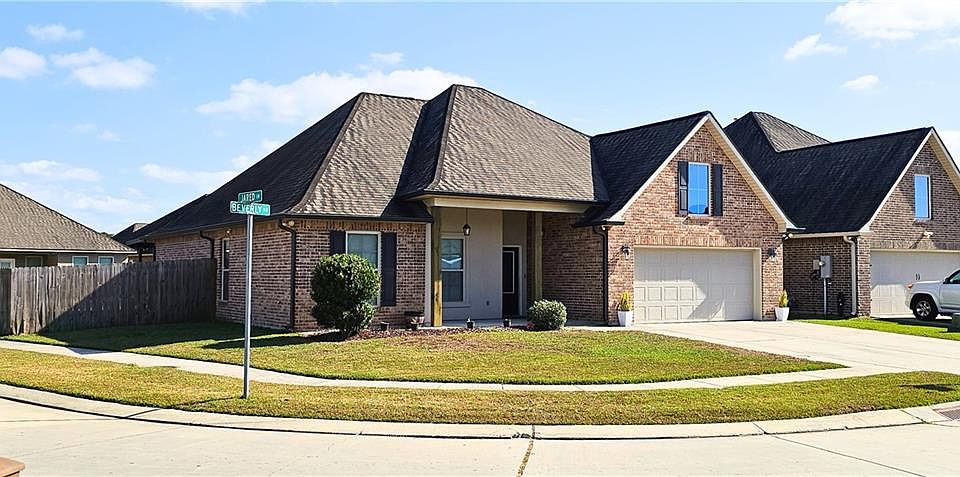 1st image of 2601 Beverly Dr