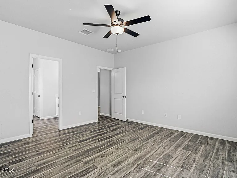6070 Zinc Hill St — Photo 26