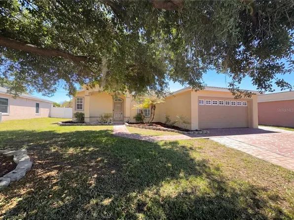 6457 Myrtlewood Dr, Lakeland, FL 33810