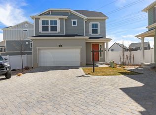 41 E Brushy Canyon St, Saratoga Springs, UT 84045