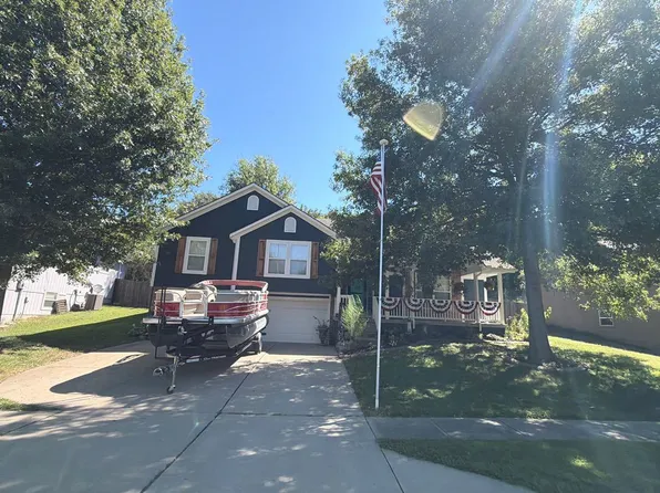 615 S Kisner Dr, Independence, MO 64056