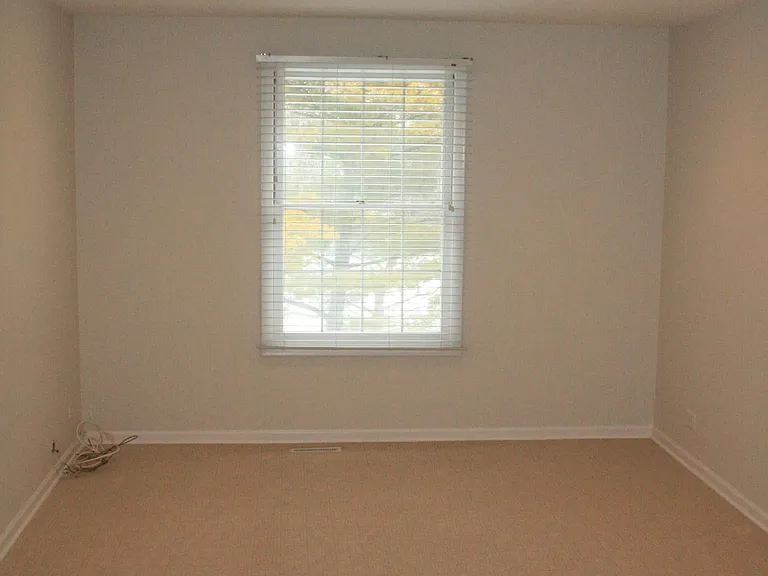 1250 Park Ave W #433 — Photo 10