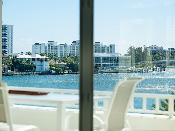 4th image of 300 SE 5th Avenue #6110