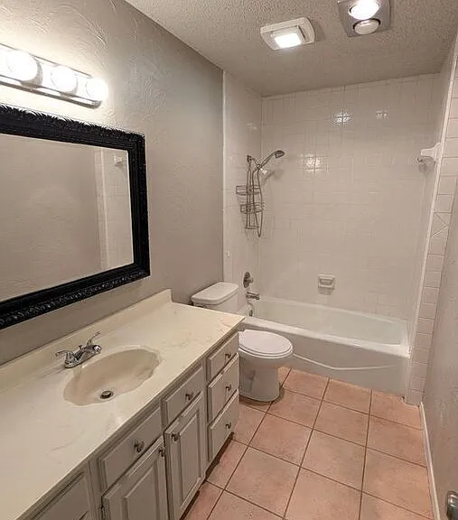 3409 103rd St — Photo 22