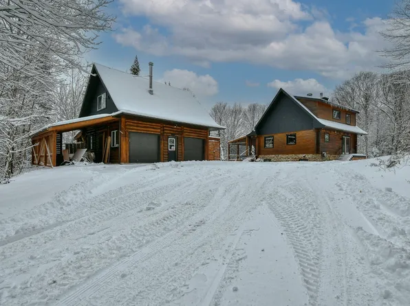 747 Rue Mount, Wentworth Nord, QC J0T 1Y0
