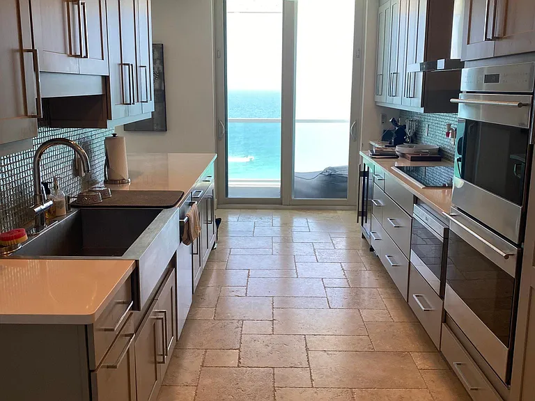 2425 Gulf Of Mexico Dr #15C — Photo 17