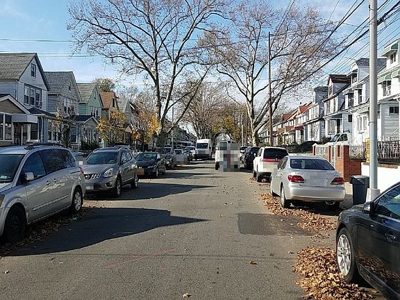 5th image of 194-52 115th Ave