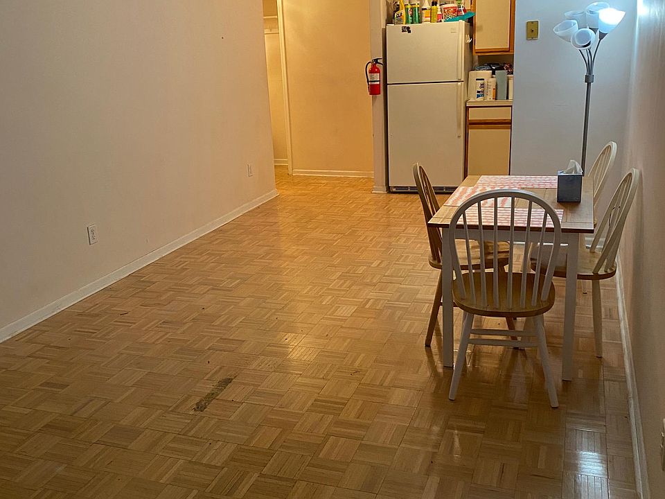 2nd image of 1504 Faulkner Ct #1504