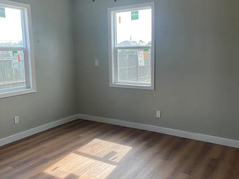 5994 SE Southmost Rd — Photo 5