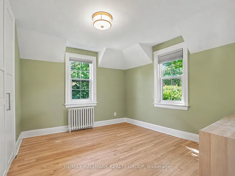 171 Minto Pl — Photo 16