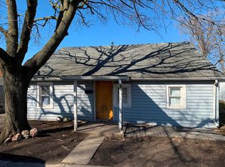 814 E Pembroke St, Tuscola, IL