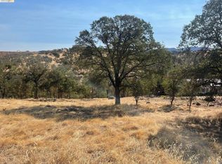 6647 Cane Ln, Valley Springs, CA 95252