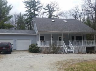 677 Michillinda Rd, Muskegon, MI 49445