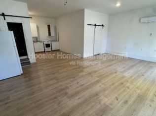 1466 S Worth Ave #B, Indianapolis, IN