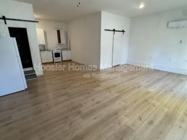 1466 S Worth Ave #B, Indianapolis, IN 46241