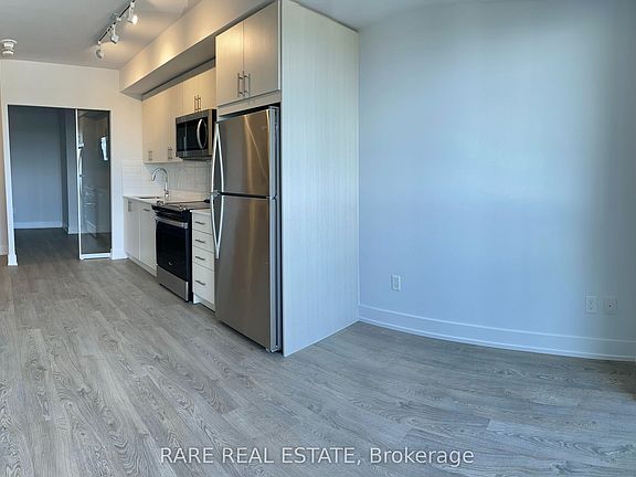 3rd image of 2550 Simcoe St N #1614