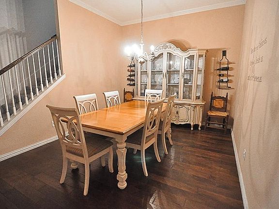 4th image of 502 Appaloosa Dr