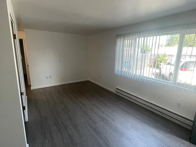816 N 4th St #5 — Photo 1